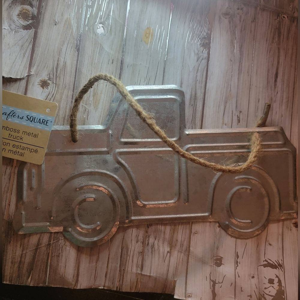 Emboss metal Truck